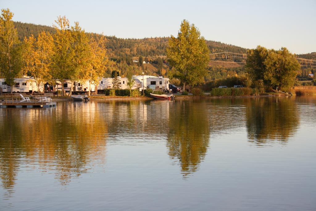 Robert'S Roost Rv Park Resort Quesnel Exterior foto