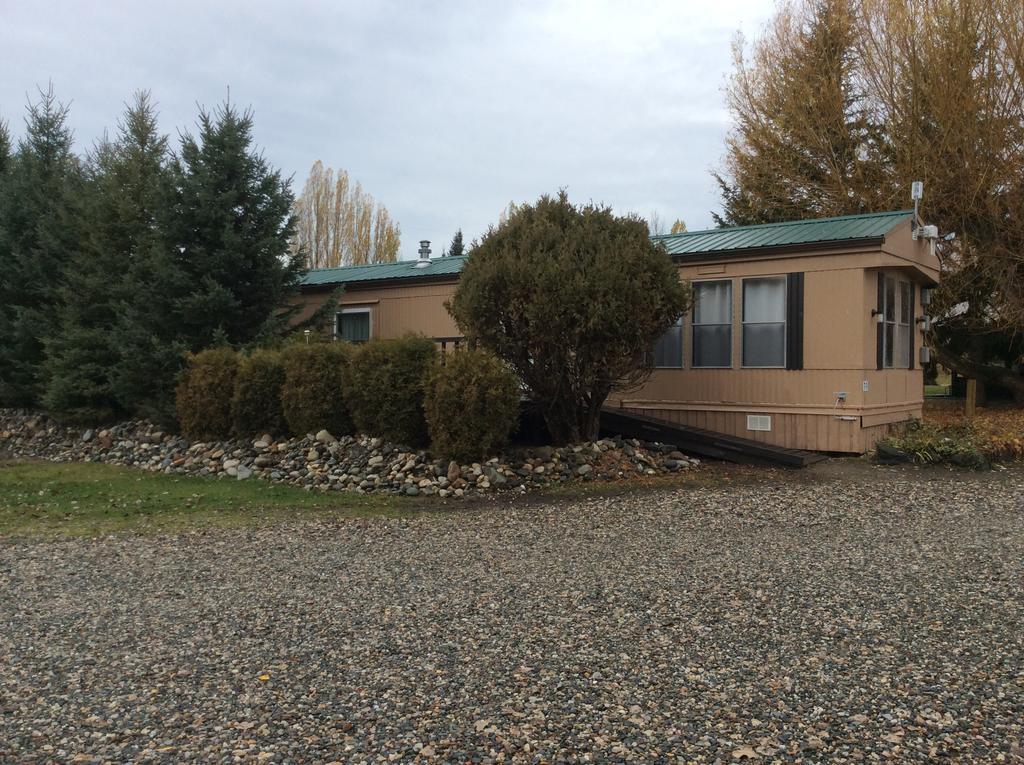 Robert'S Roost Rv Park Resort Quesnel Exterior foto
